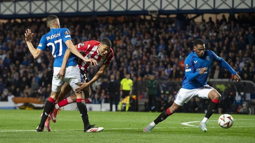 El Athletic Lamenta Oportunidades Perdidas En Ibrox Park