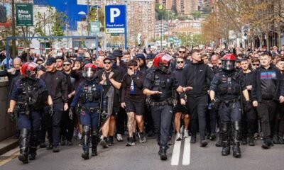 Los Hinchas Del Rangers Disfrutan Bilbao Y Suenan Con La Final En Mayo