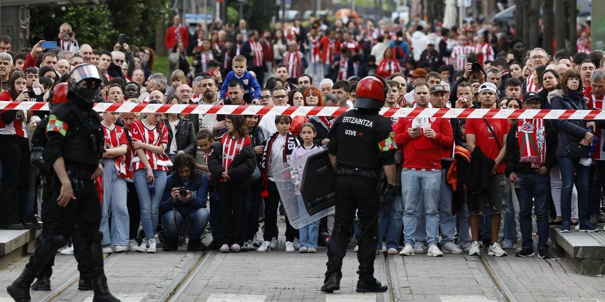 Mejora El Dispositivo De Seguridad Del Athletic Ante El Rangers