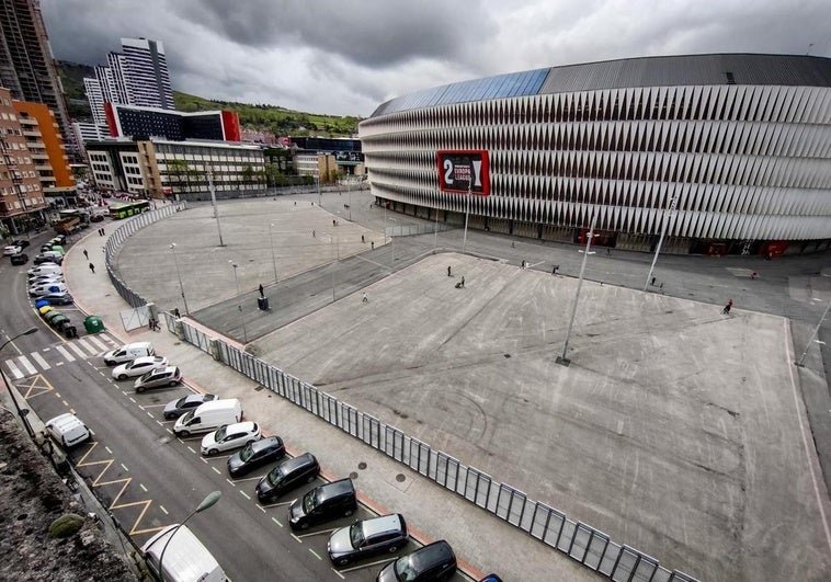 Rodea San Mames Asi Acceden Los Hinchas Del Athletic Ante El Rangers