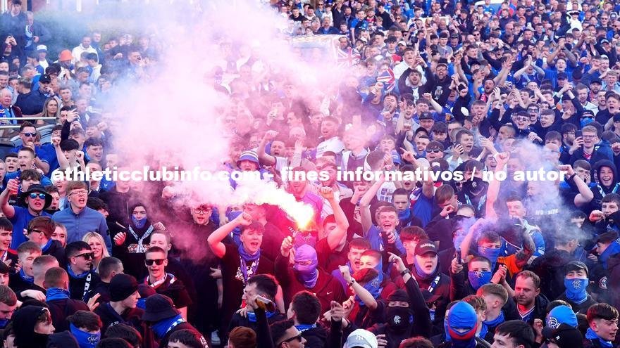 Tension En Glasgow Ultras Del Rangers Atacan A Aficionados Del Athletic