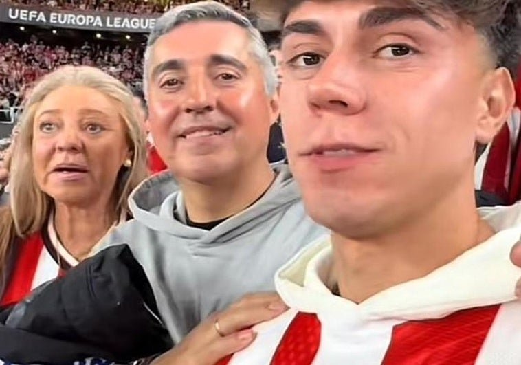 Un Aficionado Del Real Madrid Sorprende A Su Padre En San Mames