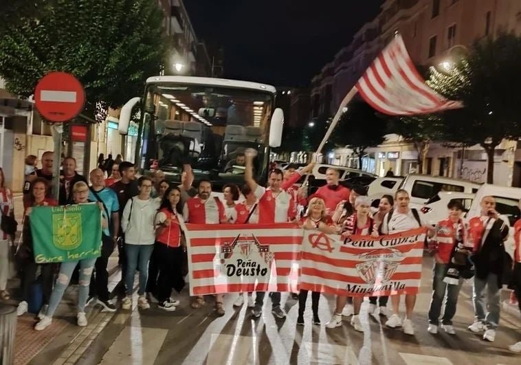 Viaje En Bus Litera Para Animar Al Athletic En Manchester