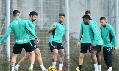 Yeray Se Pierde El Duelo Ante El Villarreal Y Regresa Vivian Al Athletic