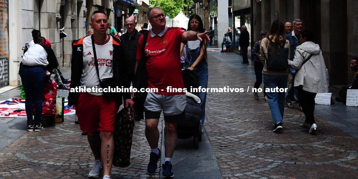 Aficionados Ingleses Invaden Bilbao Antes De La Final