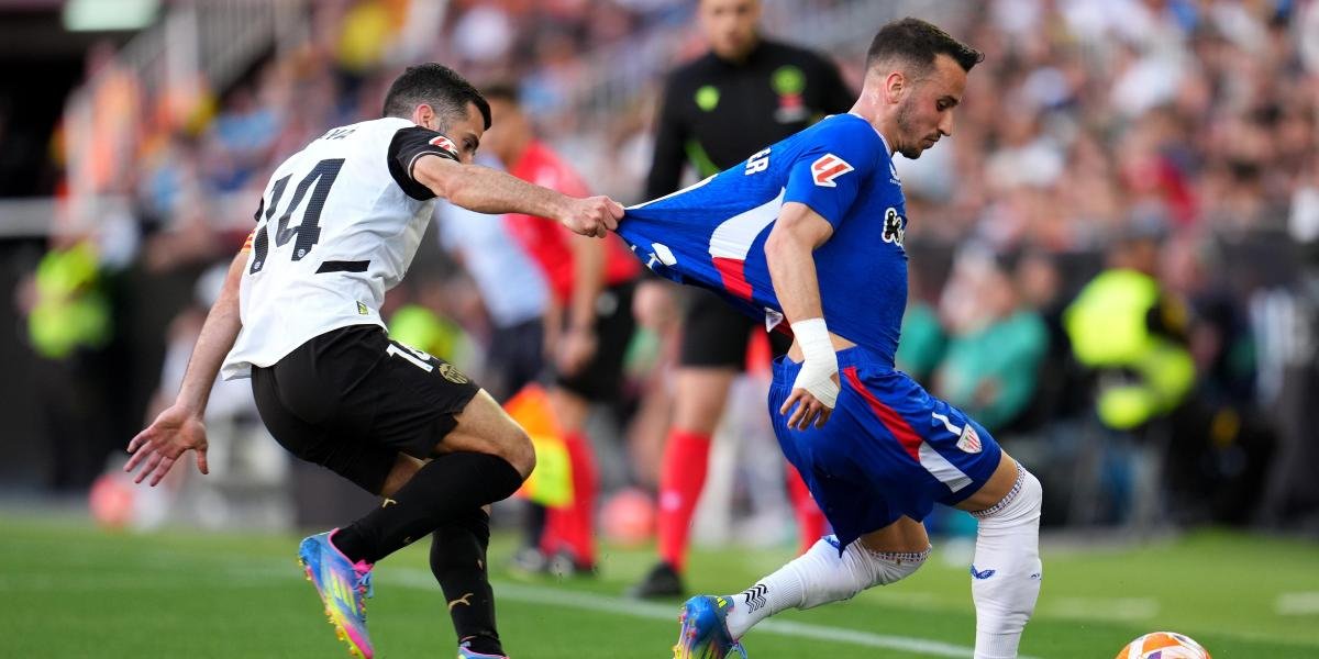 Berenguer Destaca Con Golazo En Mestalla