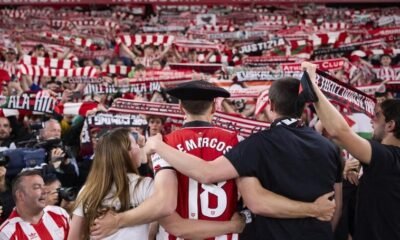 De Marcos Y La Herri Harmaila Un Emotivo Momento De Comunion