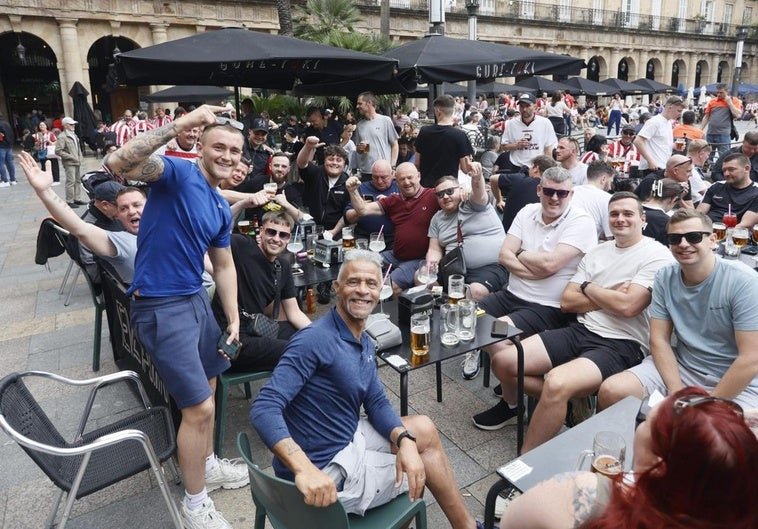 El Ambiente Previo Al Athletic Manchester United En Bilbao