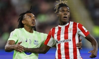 El Athletic Hara Pasillo Al Barca En San Mames