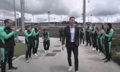 El Athletic Rinde Emotivo Homenaje A De Marcos En Lezama