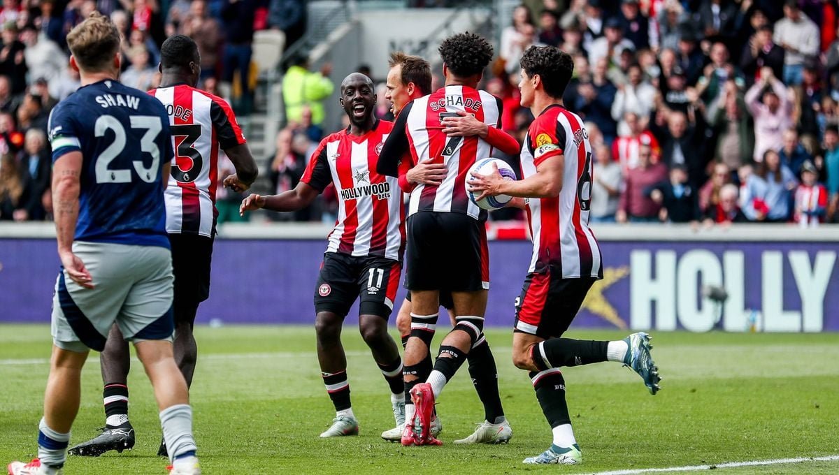 El Brentford Sorprende Al Manchester United