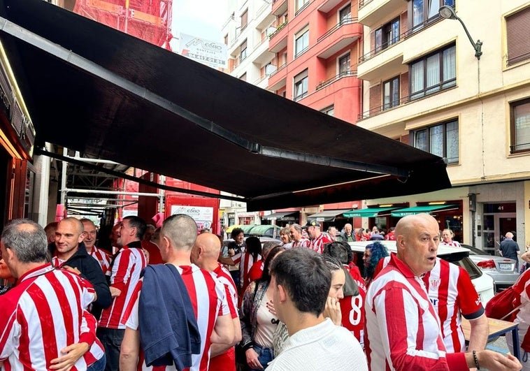 La Fiesta Se Traslada A Pozas Traineras A La Espera De La Kalejira