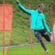 Nico Williams Se Prueba Con Balon Al Margen Del Grupo