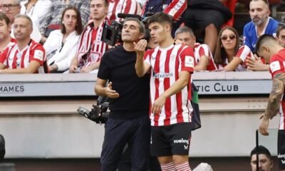 Peio Canales Promesa Del Athletic Con El Dorsal 28