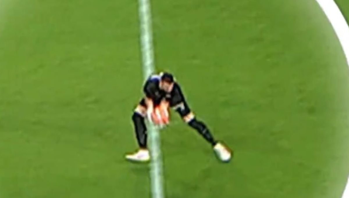 Polemica Accion De Unai Simon En Empate 0 0