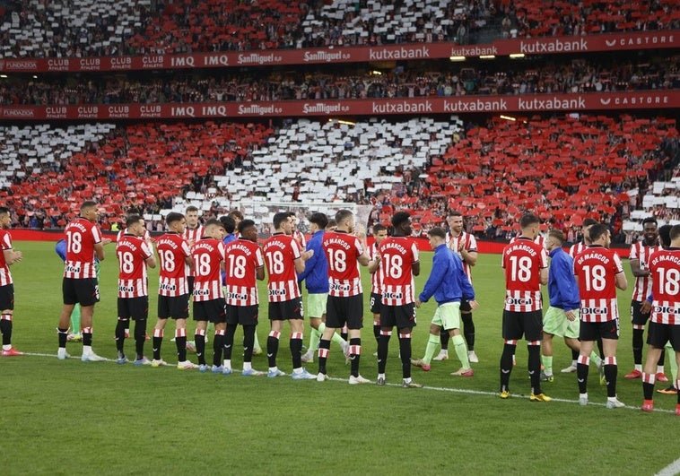San Mames Pita Al Barca En Pasillo Del Athletic