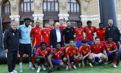 Seleccion Espanola De Refugiados Juega Partido Integrador En Bilbao