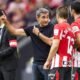 Valverde Renueva Con Athletic Y Elogia A Galarreta Y Lekue