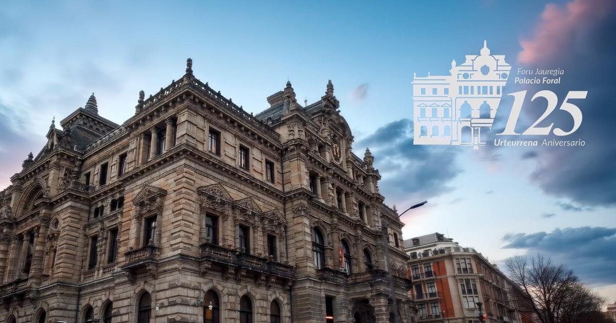 125 Anos Del Palacio Foral Puertas Abiertas A La Historia
