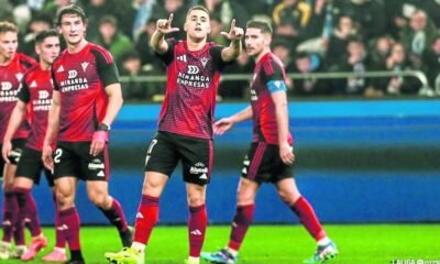 El Athletic Refuerza Su Delantera Con Urko Izeta Y Posibles Cesiones