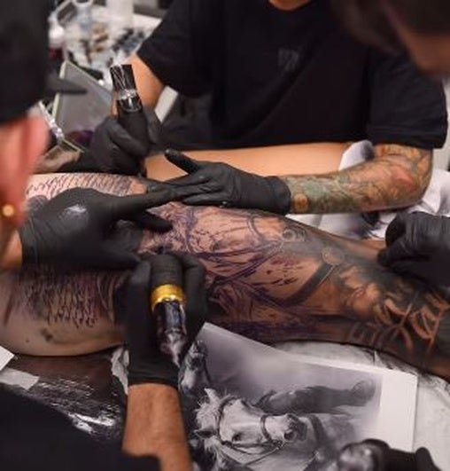 Exjugador Del Athletic Se Somete A 8 Horas De Sedacion Para Tatuaje De 12000e