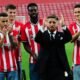Iker Muniain Cuelga Las Botas Y Asume El Mando En Derio