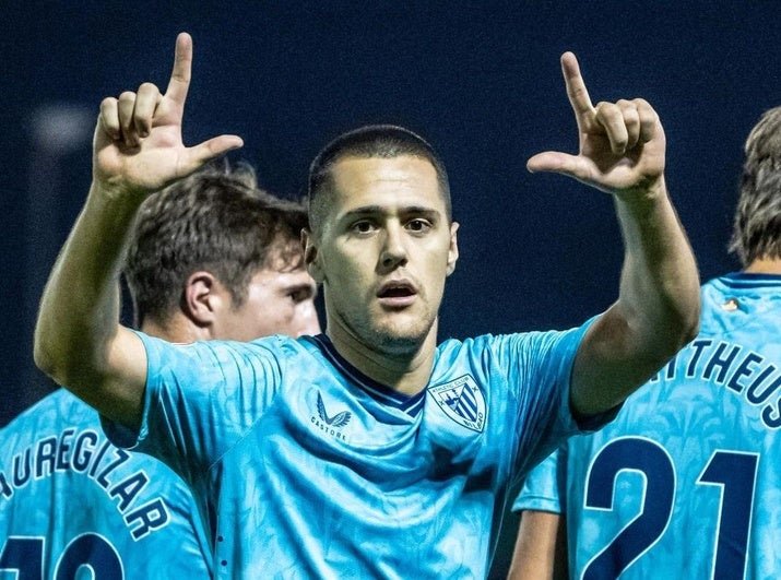 Izeta Ficha Por El Primer Equipo Del Athletic Y Renueva Hasta 2027