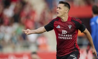 Izeta Renueva Con El Athletic Hasta 2027 Tras Su Gran Temporada