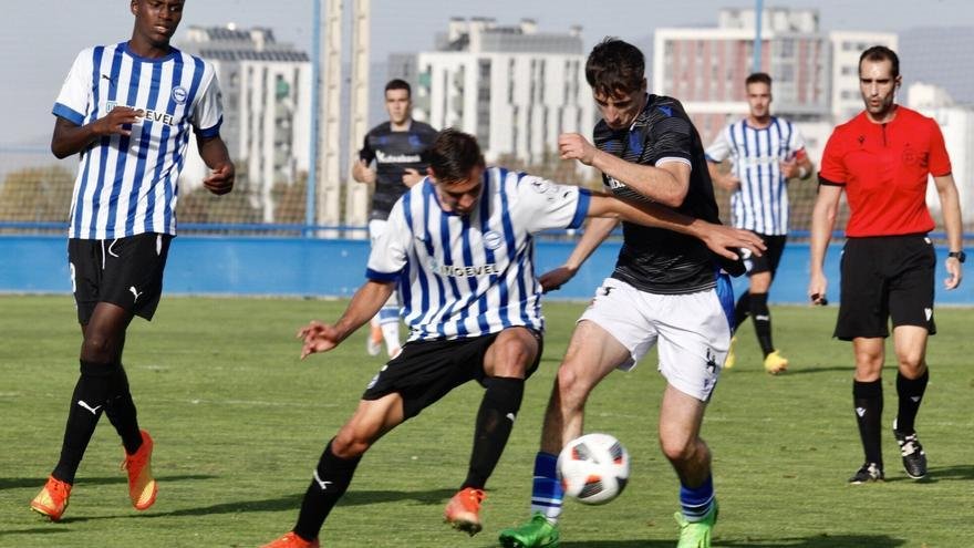 La Real Sociedad Ficha A Asier Alegre Portero De 12 Anos Del Alaves