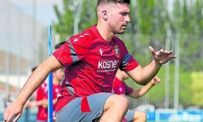 Areso Entrena Al Margen Mientras Espera Su Traspaso Al Athletic