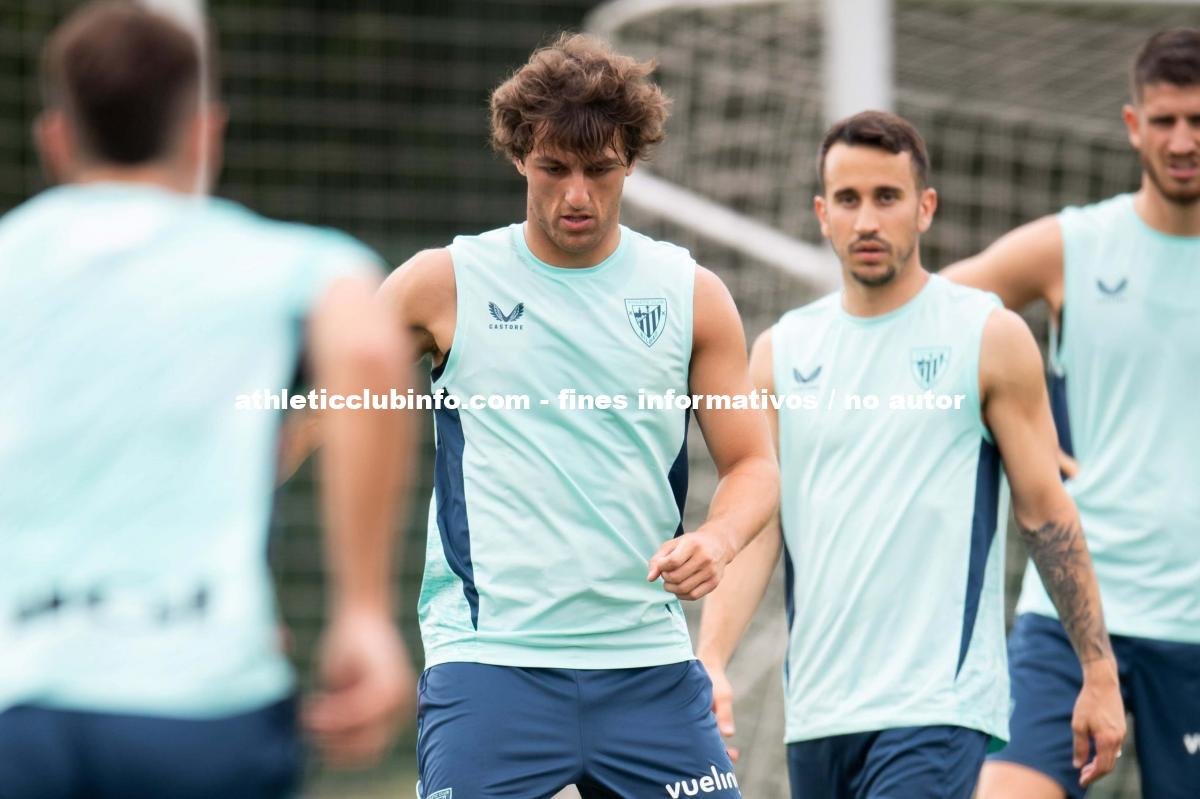 Berenguer Y Yuri Entrenan En Lezama Con Unai Gomez Al Volante