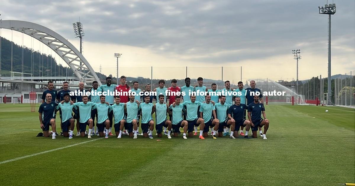 El Athletic Presenta Su Primera Foto De Familia En La Pretemporada