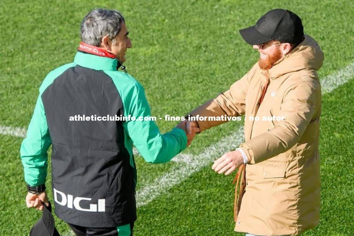 Iker Muniain Visita Lezama Para Asesorar A Ernesto Valverde