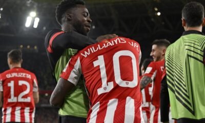 Inaki Williams Celebra Renovacion De Su Hermano Se Queda