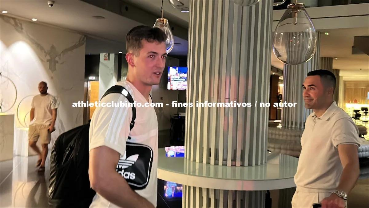 Julen Agirrezabala Llega A Valencia Y Expresa Su Felicidad