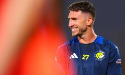 Laporte Entrena Con Al Nassr Mientras Athletic Busca Refuerzos