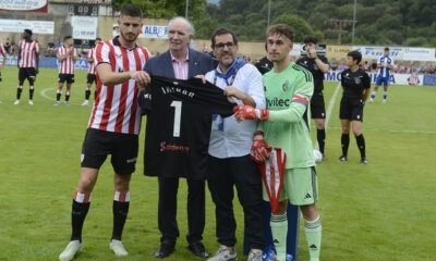 Mil Invitados Celebran El Centenario De La Sd Amorebieta En Fiestas