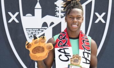 Nico Williams Renueva Hasta 2035 Y Deja Al Barca En La Cuerda Floja