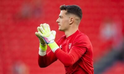 Valencia Invierte E300k En La Cesion De Julen Mientras Padilla Regresa Gratis