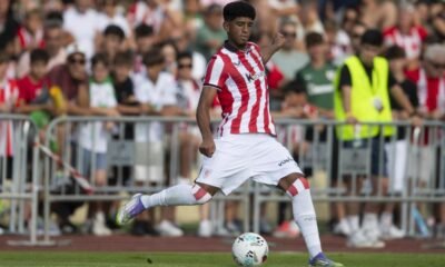 Adu Ares Sin Entrenamiento Se Acerca Su Fichaje Por La Sd Eibar