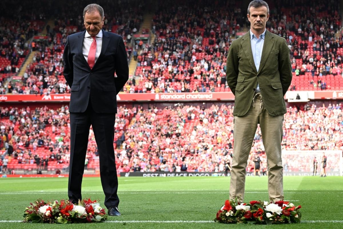 Anfield Rinde Homenaje A Diogo Jota Tras Su Tragica Perdida