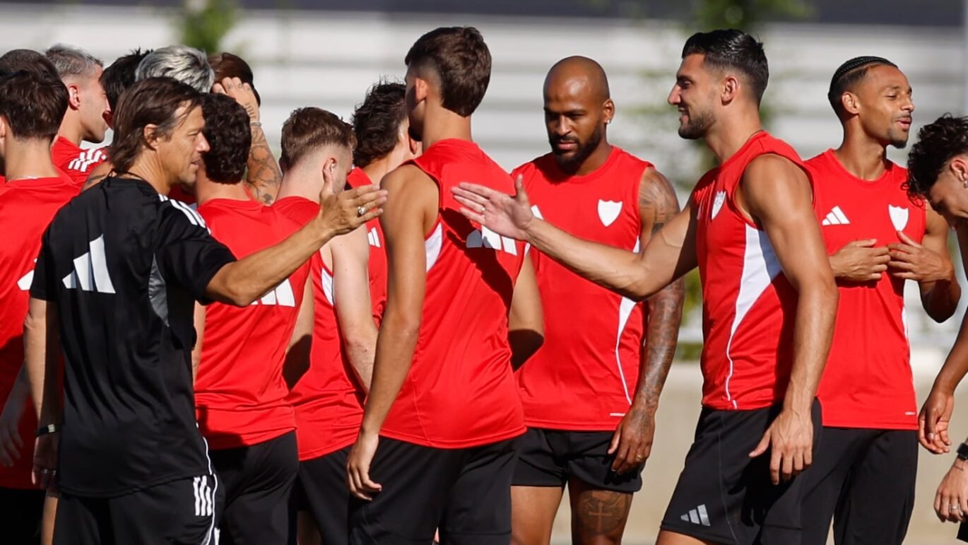 Clubes De Primera A 9 Dias De Laliga Aun Quedan Descartes Por Colocar