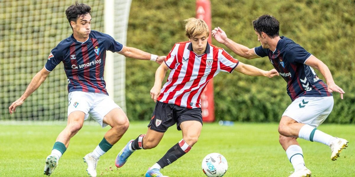 El Bilbao Athletic Pierde 0 1 Ante El Eibar En Lezama Tercer Test Veraniego