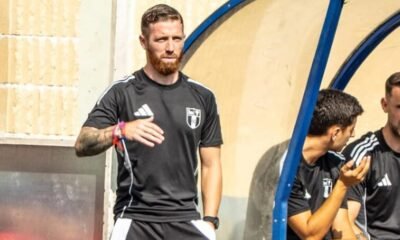 Iker Muniain Debuta Como Entrenador Derio Pierde Ante Leioa