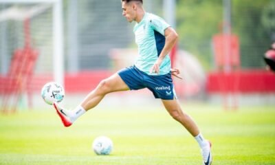 Izeta Y Serrano Buscan Convencer A Valverde Para Continuar En El Athletic