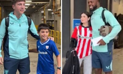 Jovenes Athleticzales Apoyan Al Athletic En Su Llegada A Liverpool