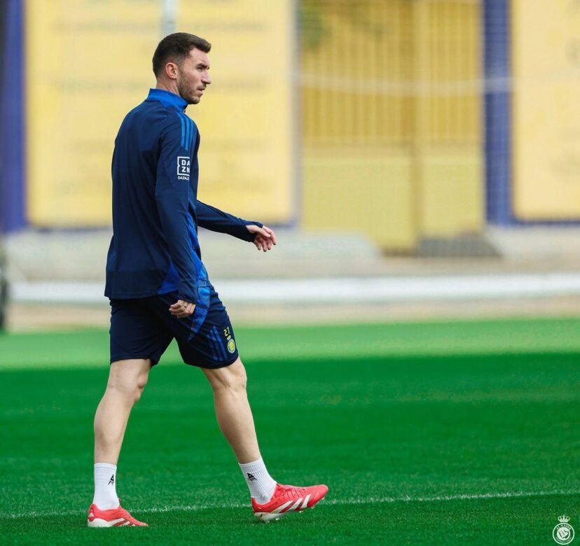 Laporte Ausente En Entrenamiento De Al Nassr Mientras Otavio Participa