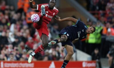 Lesiones De Sancet Y Yuri Marcan Derrota Del Athletic Ante El Liverpool