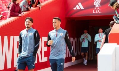 Liverpool Y Athletic Inician Con Onces Alternativos En Anfield