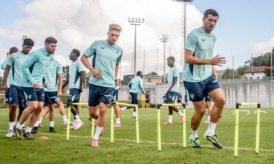 Nico Se Pierde La Primera Sesion Del Athletic Con Publico En Lezama